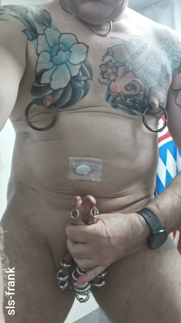 sls-frank: Sls-frank Te Voy a Mostrar Mi Cuerpo Perforado Y Tatuado