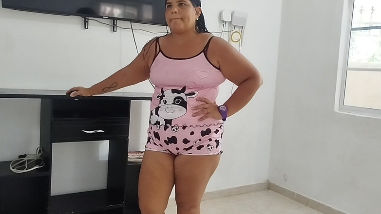 Adribella69: This Maid Came in Shorts, Teasing. There Was No Way,...