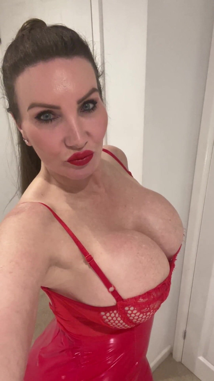 Sophie James: Totally Ruined Saliva Snot Dildo Gagged