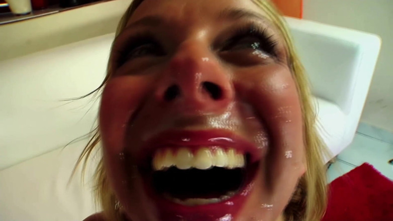 FapFlare: Blonde MILF Brianna Beach Sweaty, Stuffed, and Facialed After Park...
