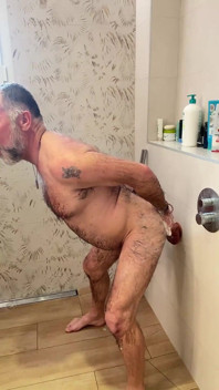 Daddybear โดนเย็ดด้วยดิลโด้ยักษ์