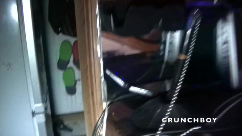 BAREBACK FUCK CLUB: Juan Perez bị angel garcia đụ lưng trần