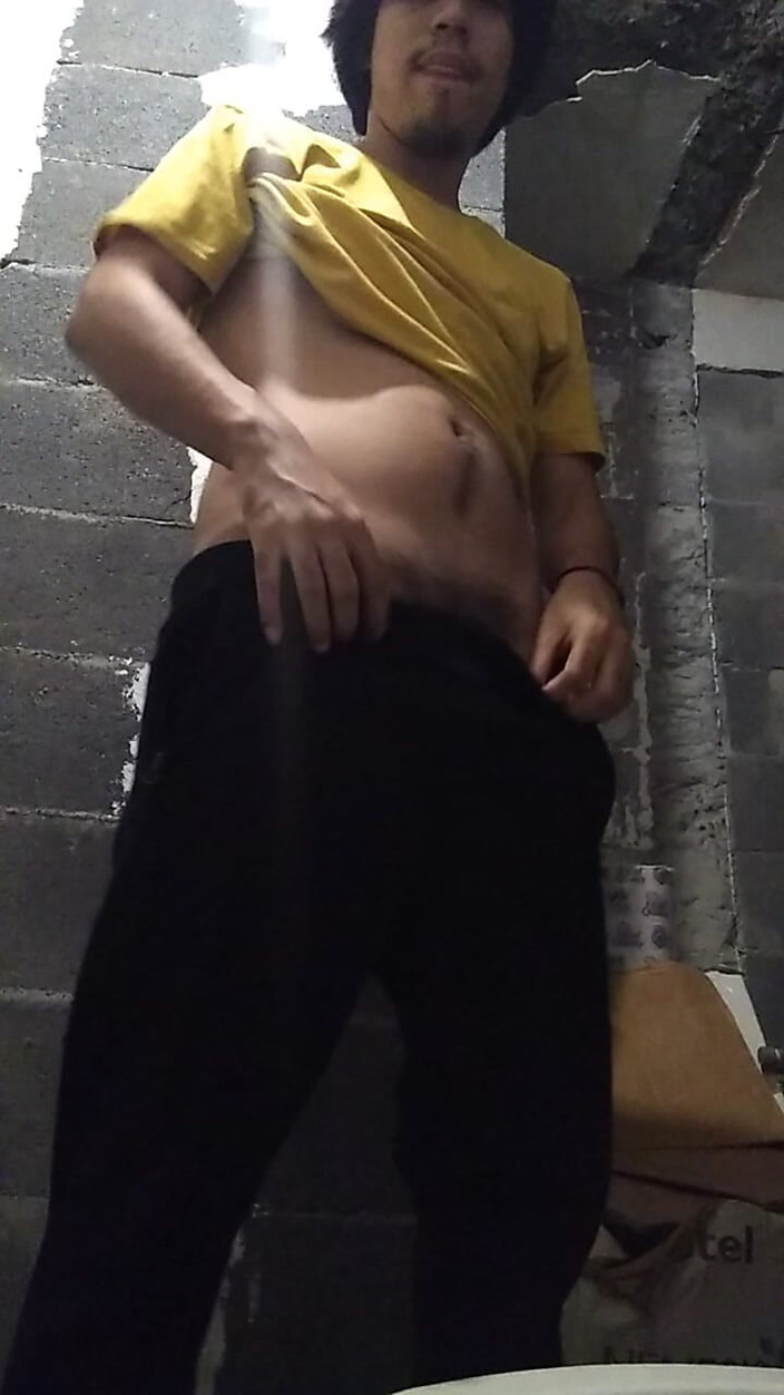 AlexAlejandro13: Bavím tě svým ptákem
