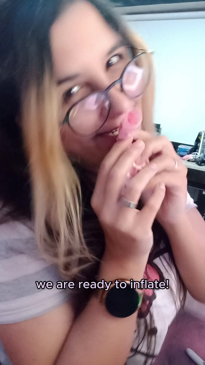 Bunny Looner: 풍선을 팽창하는 방법을 가르쳐 버니 Looner [eng Subs]