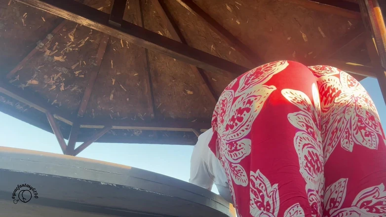 Your fantasy studio: Peidando e balançando minha bunda na roadtrip