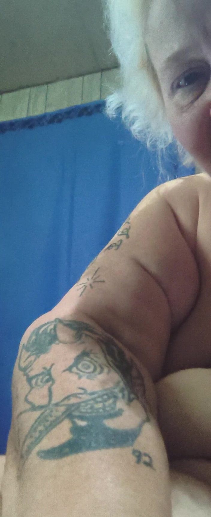 HerculesnVENUS: Sta rimbalzando lì a pecorina su questa grassa