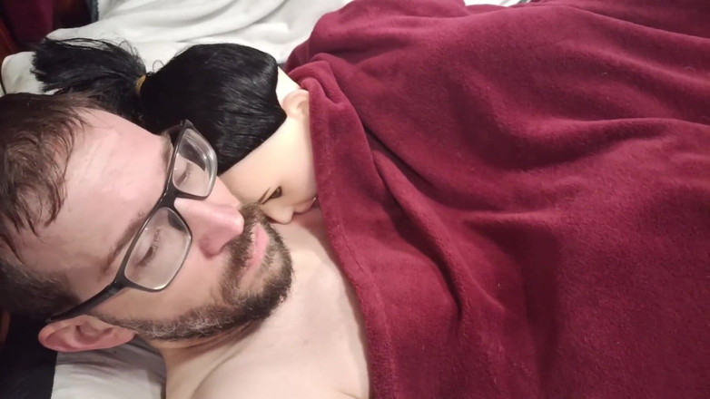 kickerscooter: Masturbare cu Păpușă