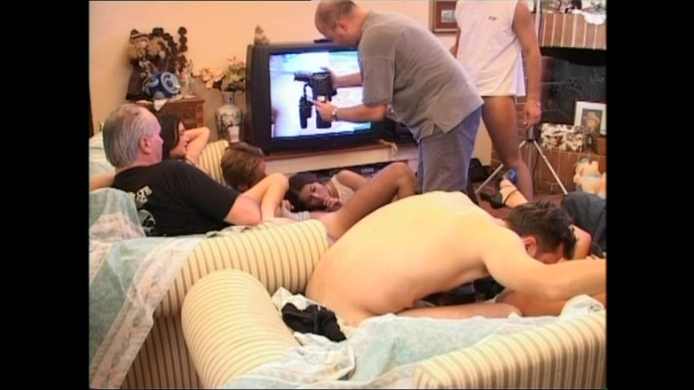 FM Video VOD: リッカルド・スキッキ出演:ジョッキ・ビッツァリ。