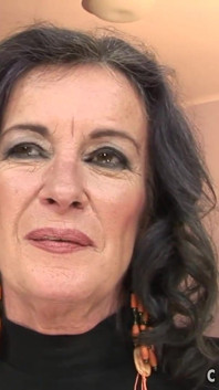 Gilf viene fistata sul divano
