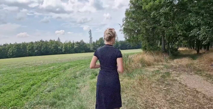 Wanilianna: Wanilianna Invades Czechia