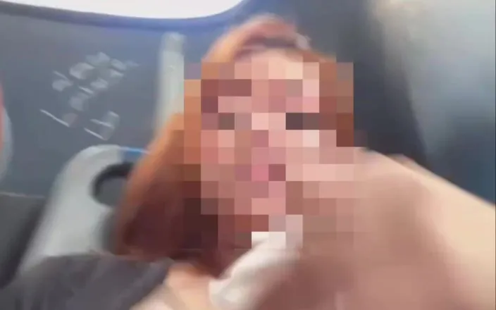 lucesita_1: Bus Masturbation