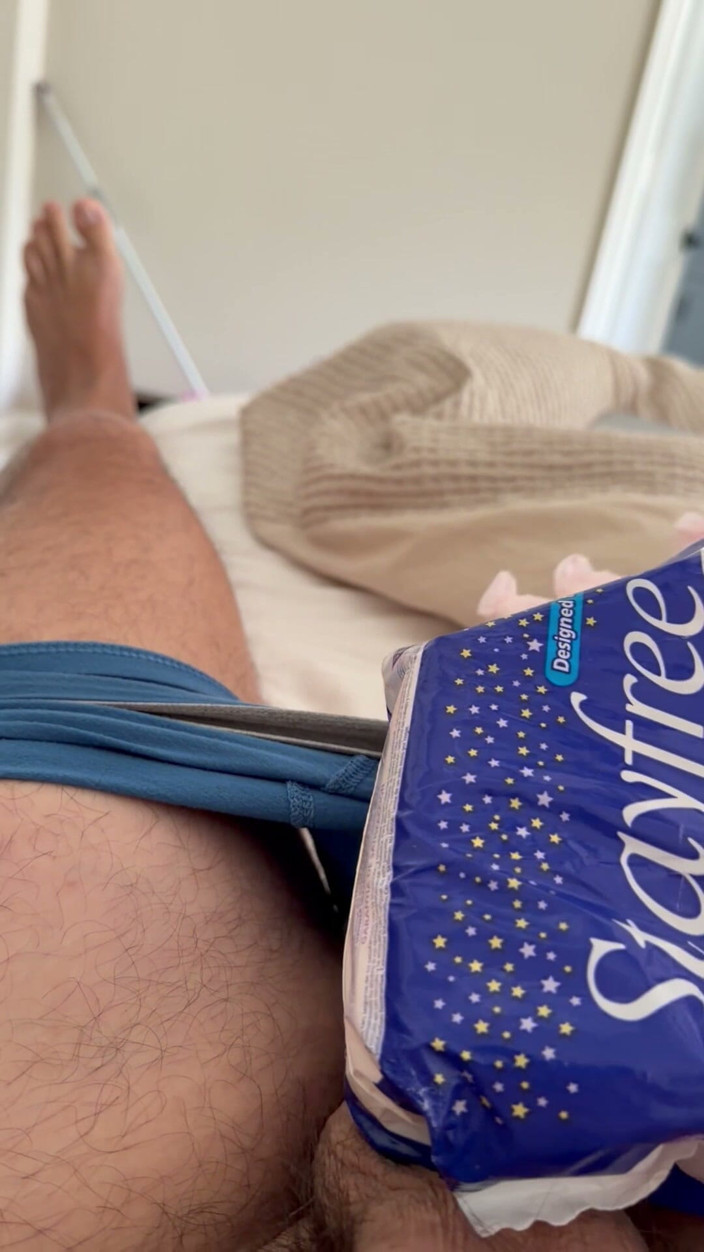 Takepad: Getting Hard and to Cum with Stayfree Pads