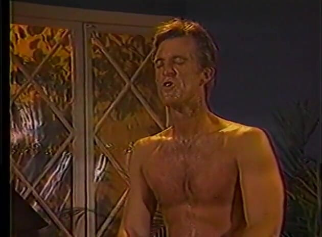 Old Good Porn: Wunderschönes schätzchen mag es, wenn ihre fotze von einer riesigen...