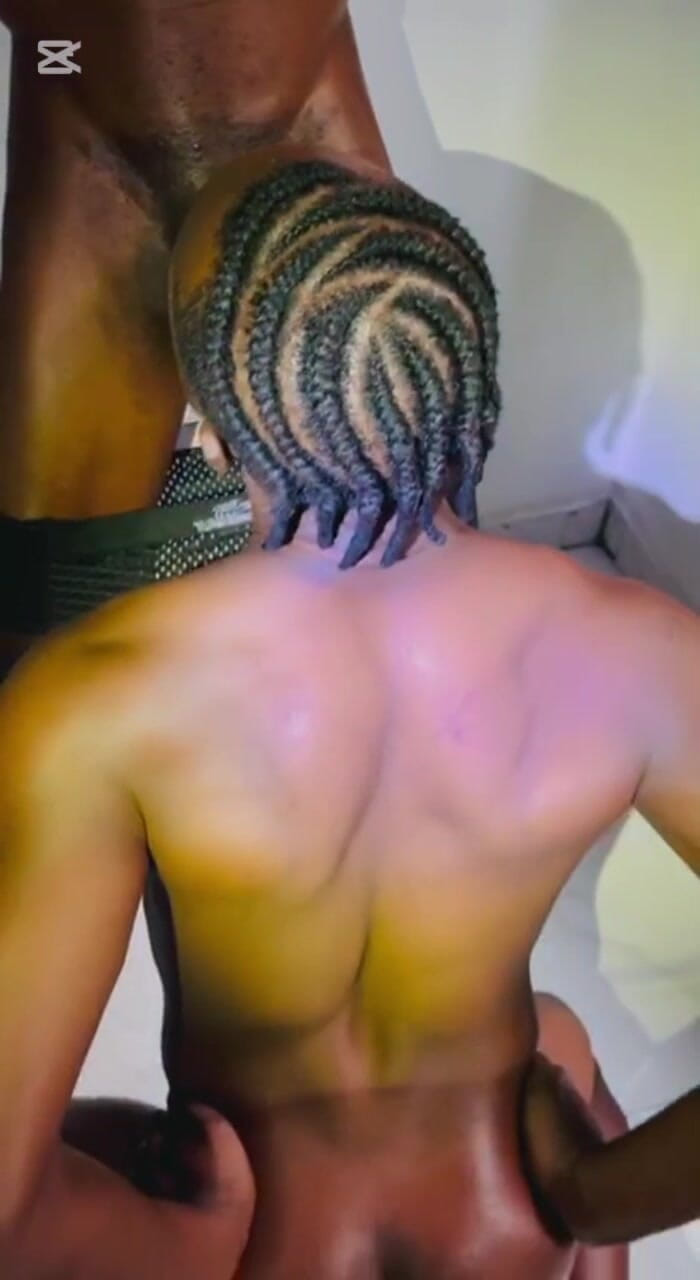 Sassypussyy: Ndi bisexual ¿tu novia sabe que montas la polla mejor que...
