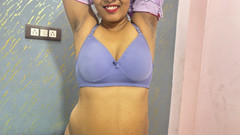 Kajal_pro: 印度射在大胸部