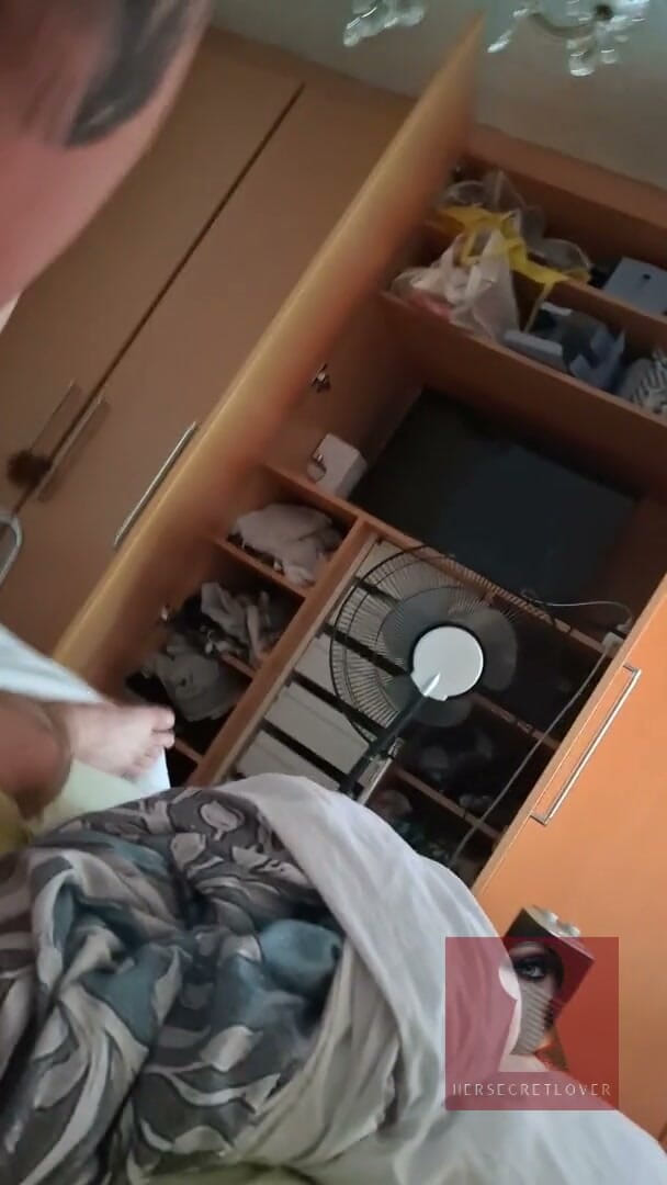 Hersecretlover: Kompilace creampie podvádějící manželky - 48 minut chovu