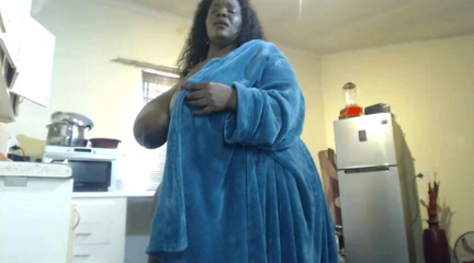 Legendary Booty Overdose: Sexy Black SSBBW Being Naughty