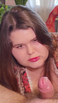 Intenzivní honění nevlastní mámy a škádlení k orgasmu s mrdkou