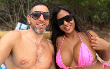 Antonio Mallorca: Cewek thailand dengan toket besar diajak ngentot di pantai