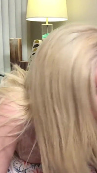 Mój mąż zdradził podróż służbową z blond prostytutką