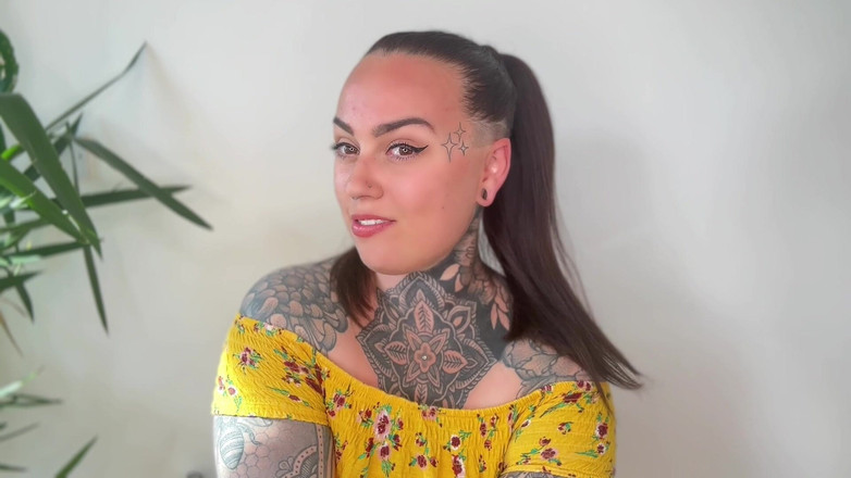 Miss Valentina: Kerja rumah kawan baik isteri