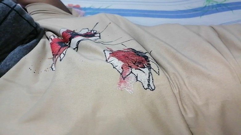 Sweety In Bed: Cewek asia dengan besar alami dengan berbulu dientot habis-habisan - close...