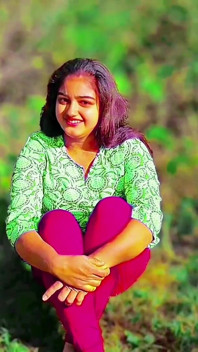 Desi byflicka påkommen med att stjäla Tamarind, och knullad av gårdsägaren, Inocent stackars Desi -flicka knullad av gårdsägare