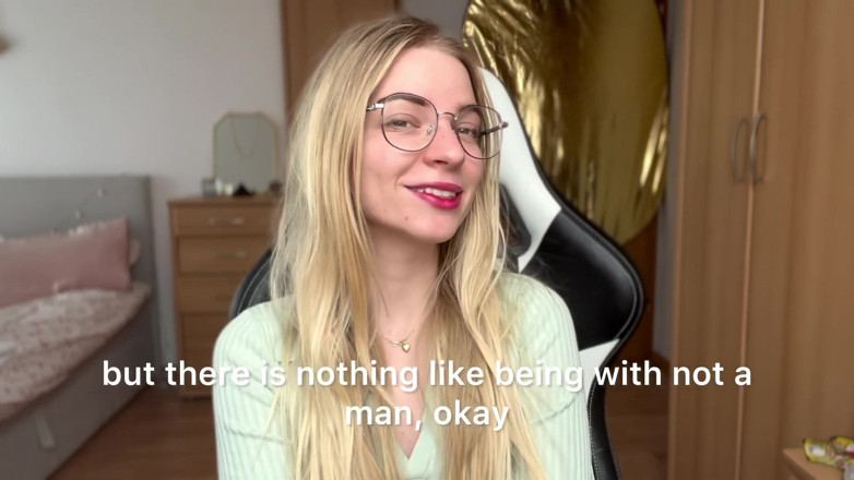 Goddess_Bella_Rae: We kennen allebei je homo