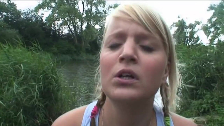 Old PIGS XXX: Old pig finds a blonde teen in a park and...