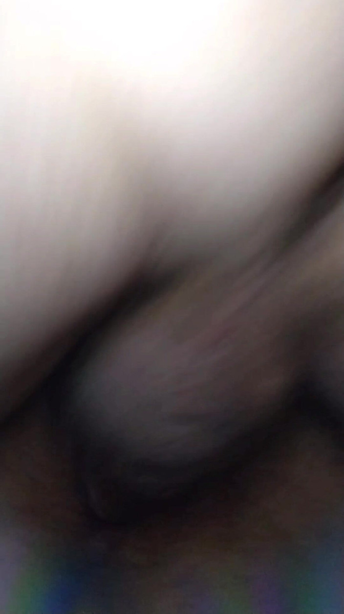 LilTaste: T4t Pár! Podívejte se na kameru a řekněte jim, jak se...