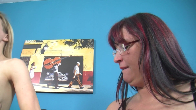 Deutscher Sex Report: Professora tesuda dá aulas de sexo
