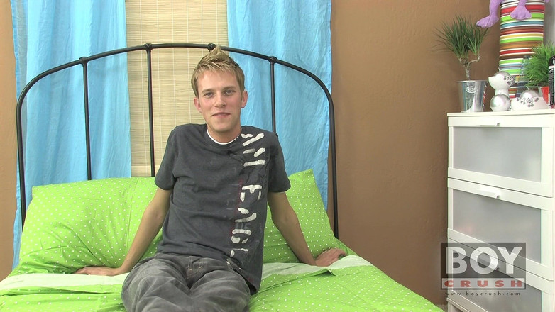 Boy Crush: Carson's Singing Debut