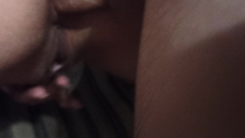 DirtyLubov: Foda anal deitada