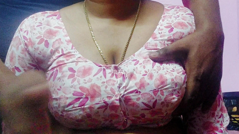 Desi Mohini: Heißes bhabhi mit schwiegermutter-sex