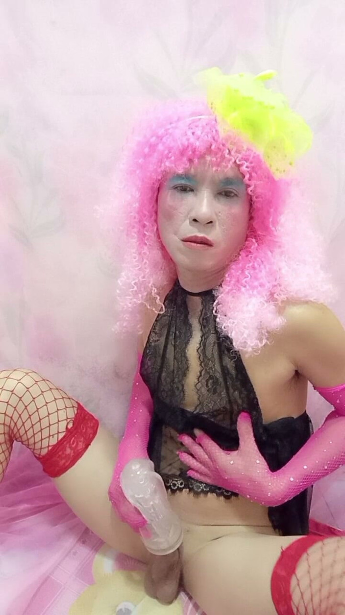 nguyen dang thien tri: Oanh Le Transgender Wearing Sexy Clothes Porn Cock