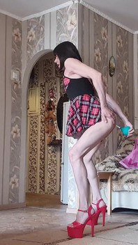 Drag Queen Ksenia furzt mit einem sexy Hintern 24.05.2026 Fullhd