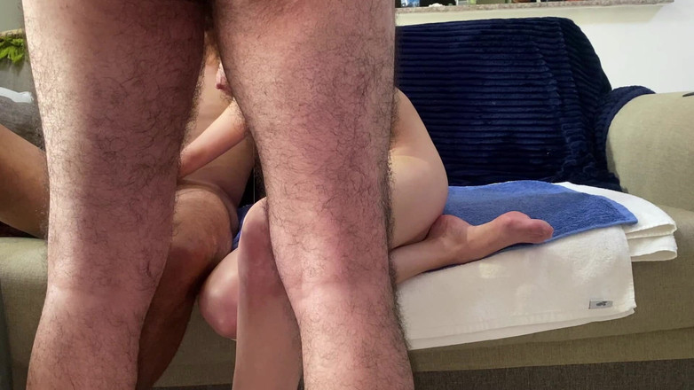 Mr Cute Cock: Stoute milf verliest de controle over grote zwarte pik waardoor...