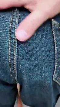 Pouliční překvapení. Nevinný pohled skrývá divokou stránku, od které nikdo nečekal.