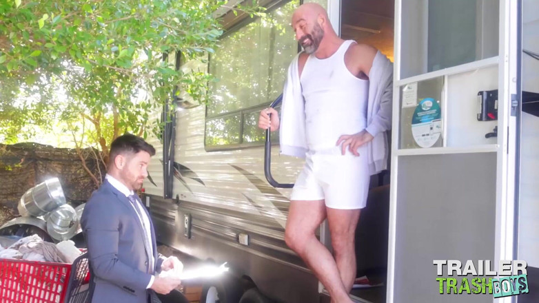Trailer Trash Boys: TRAILERTRASHboyS - papà Drew Sebastian senza preservativo Beau Butler