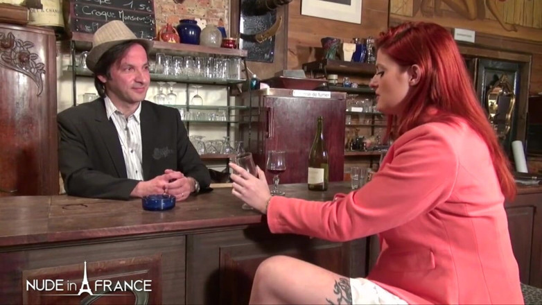 Nude in France: Une grosse rousse magnifique se fait sodomiser par le chauffeur...