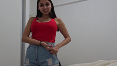 LoverDevilx: İri göğüslü üvey kız kardeş sikimi emmek istiyor