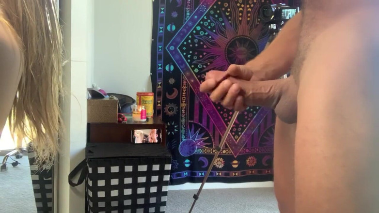 Brad Newman: Awek sekolah dapat pancutan muka pertamanya -