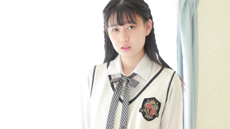 Strix: Hitomi Yoshikawa - Love Scandal