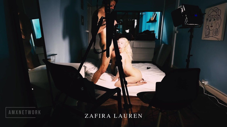 Am X Network: Hậu trường với người mẫu Faphouse Zafira Lauren