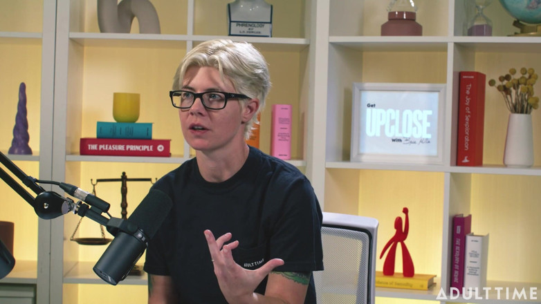 Adult Time Podcast: Khloe Kingsley: Squirting on Camera &amp; Red Flags