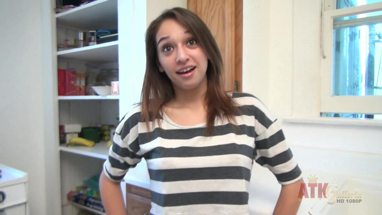 ATK Fans (Solo): 18yo Latina Sara Luv gets off in the kitchen