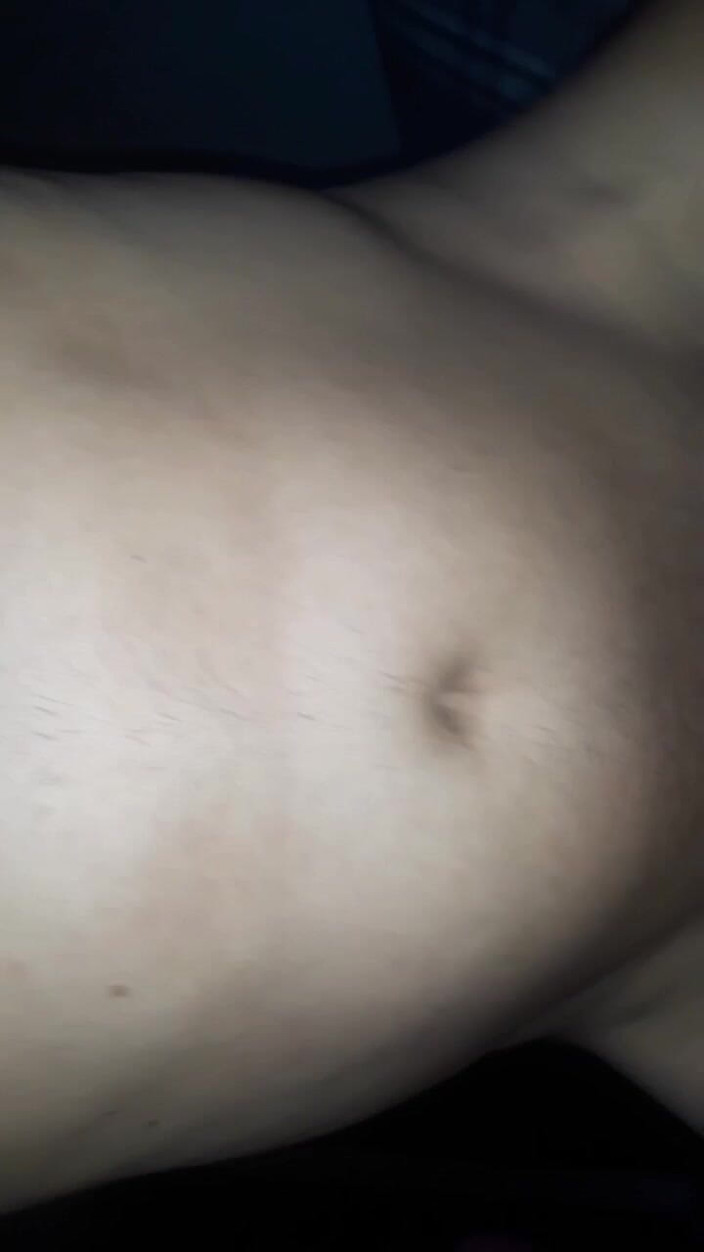 Ionut899: Styvpappa fyller mig med