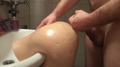 Uhri: Sextoy Duck dan Cumshot