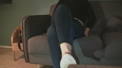 MisS Angel: Sitting on the couch, blue jeans