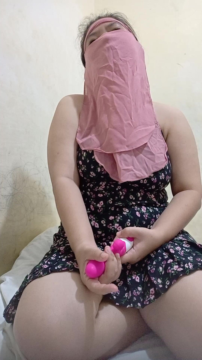 worldjeri69: Video adik ipar Scott.